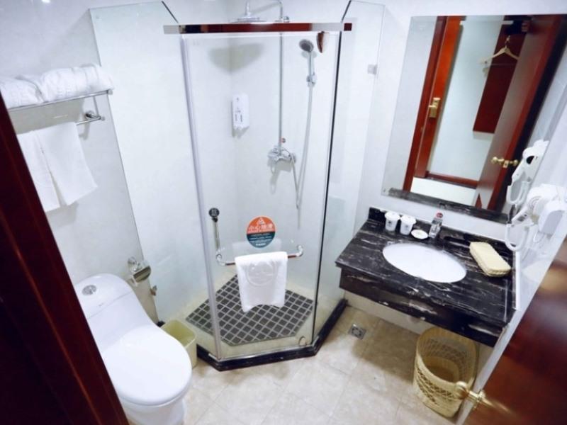 Greentree Inn Shandong Heze Mudan Road Bus Terminal Station Express Hotel Extérieur photo